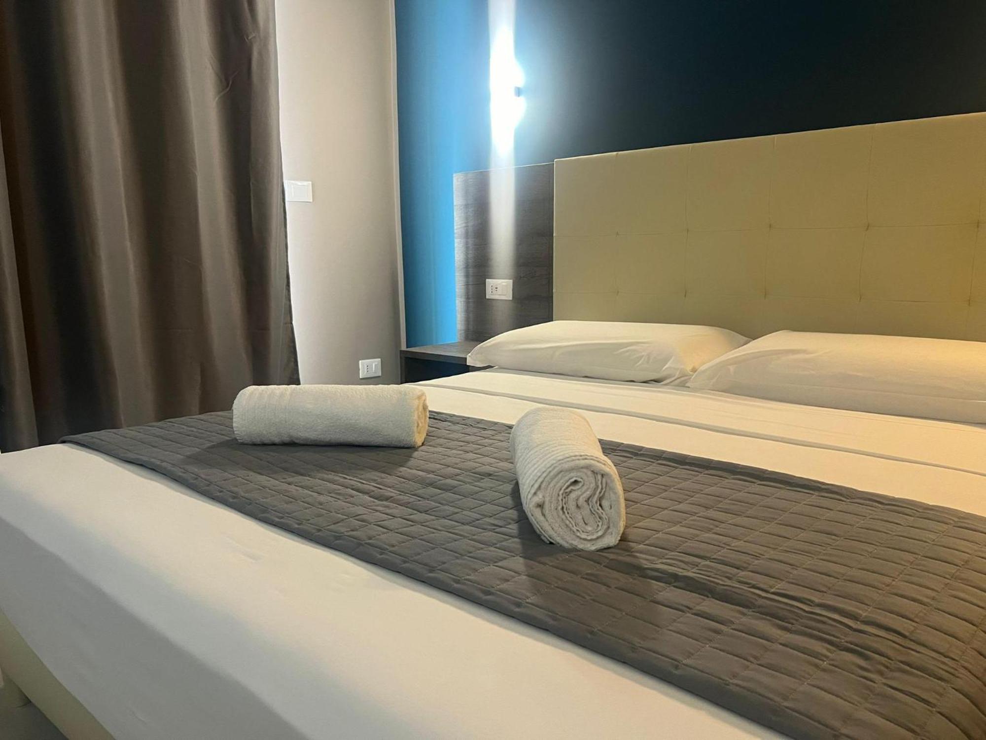 Sunset Guest House Reggio di Calabria Dış mekan fotoğraf