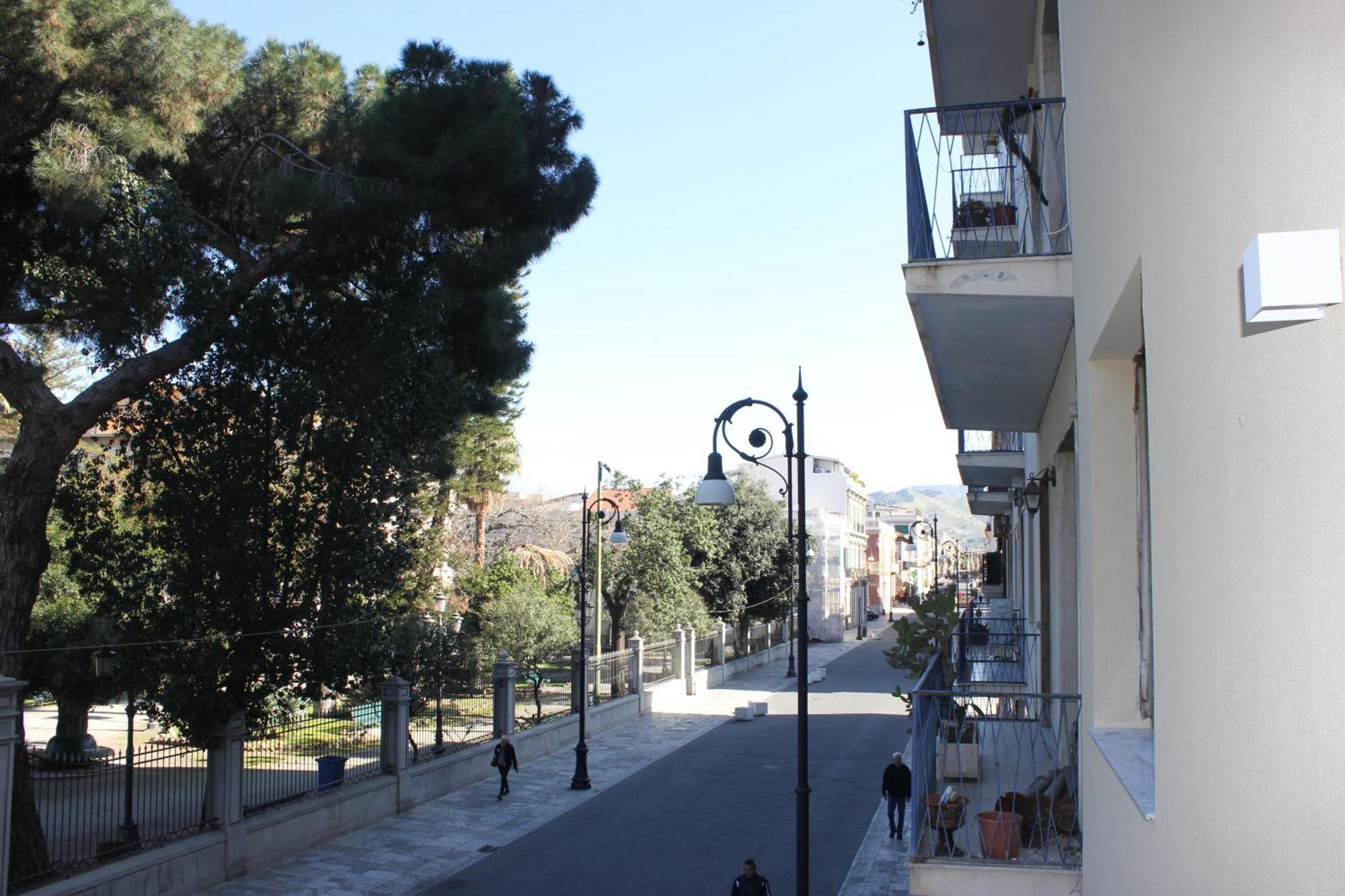 Sunset Guest House Reggio di Calabria Dış mekan fotoğraf