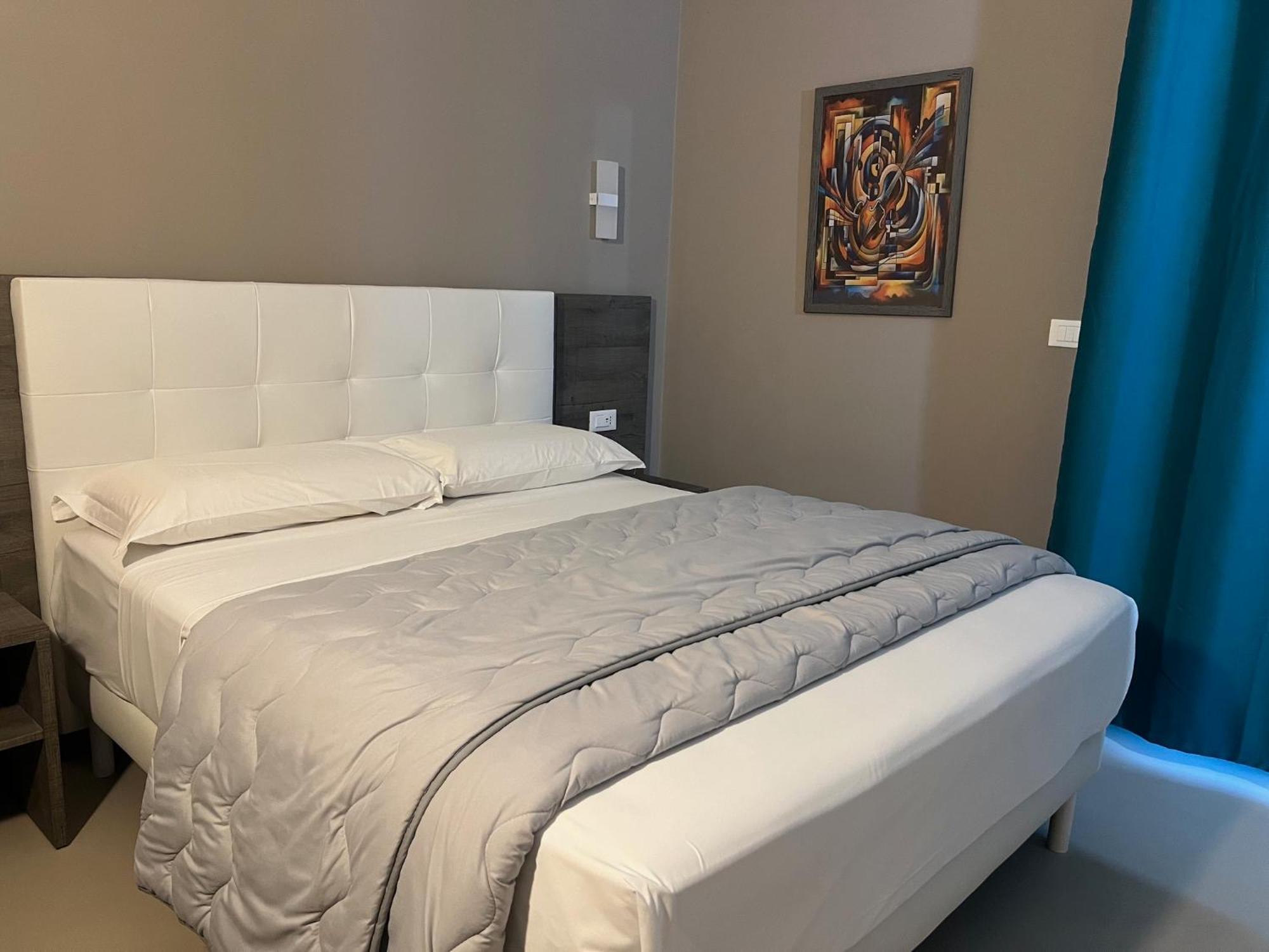 Sunset Guest House Reggio di Calabria Dış mekan fotoğraf